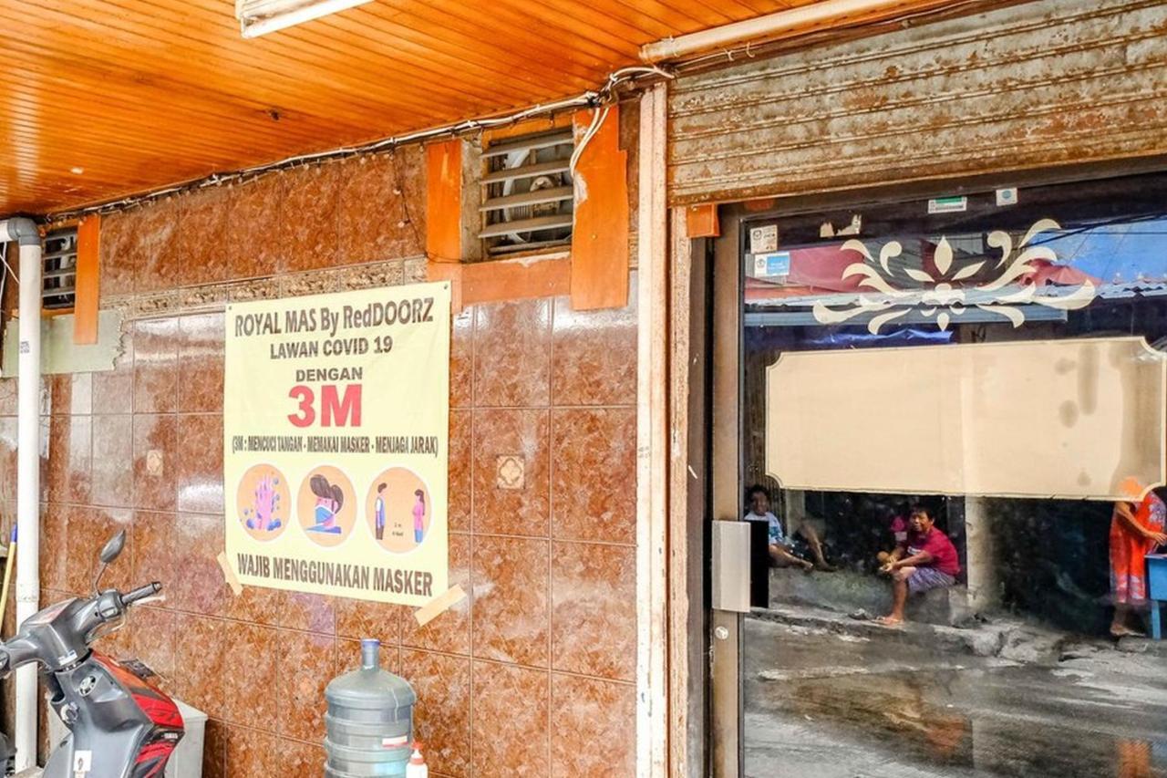 Royal Mas Hayam Wuruk Redpartner Jakarta Exterior photo